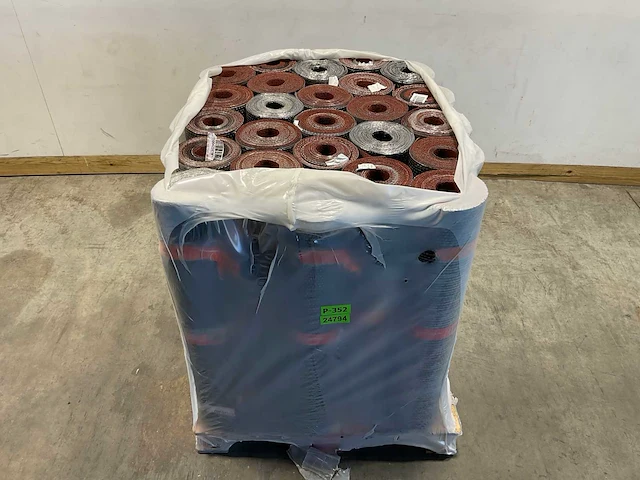 Pallet dakleer met rode leislag - afbeelding 1 van  7