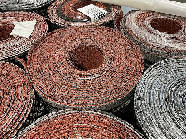 Pallet dakleer met rode leislag - afbeelding 3 van  7