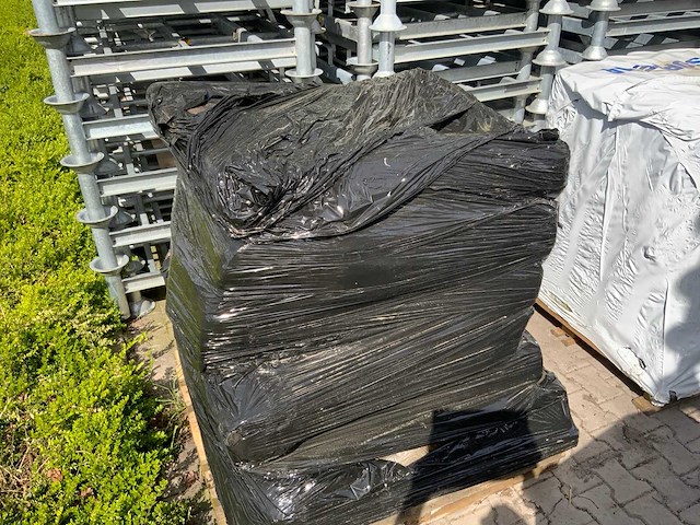 Pallet dakleer - afbeelding 1 van  1