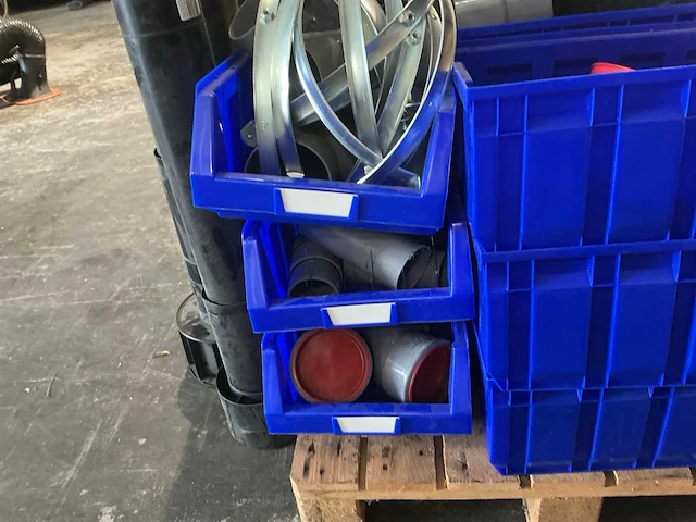 Pallet dakmaterialen - afbeelding 11 van  12