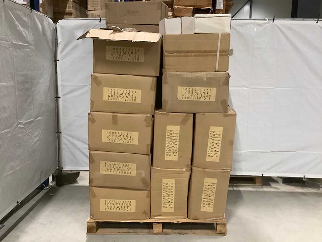 Pallet decoratie (240x) - afbeelding 6 van  6