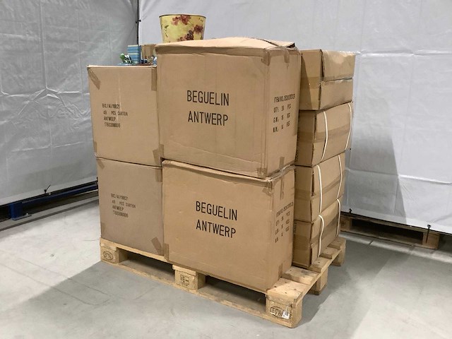 Pallet decoratie (420x) - afbeelding 1 van  5