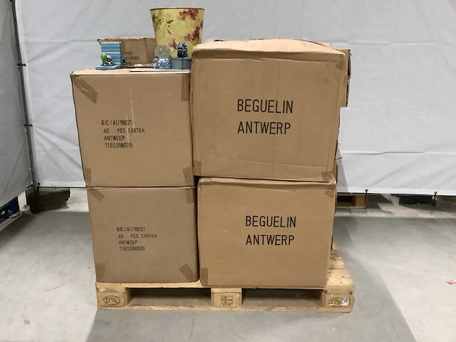 Pallet decoratie (420x) - afbeelding 2 van  5