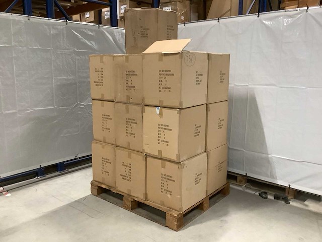 Pallet decoratie (452x) - afbeelding 4 van  5