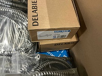 Pallet delabie sanitair accessoires - afbeelding 2 van  8