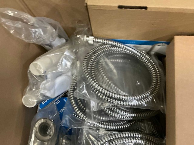 Pallet delabie sanitair accessoires - afbeelding 4 van  8