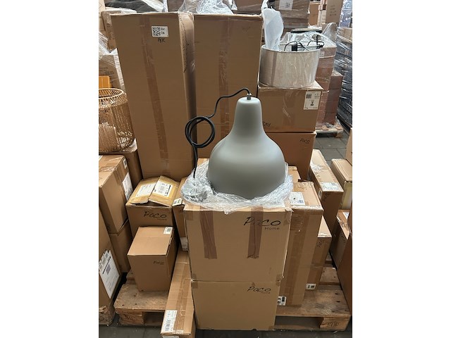 Pallet design verlichting ca. 14x paco home - afbeelding 1 van  10