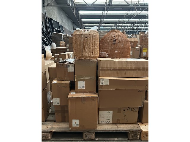 Pallet design verlichting ca. 21x paco home - afbeelding 1 van  11
