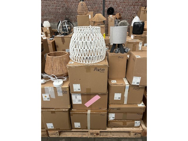 Pallet design verlichting ca. 23x paco home - afbeelding 9 van  10