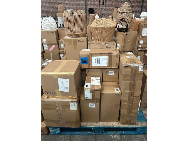 Pallet design verlichting ca. 23x paco home - afbeelding 1 van  8