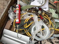 Pallet divers - diverse bouwmaterialen - afbeelding 4 van  4