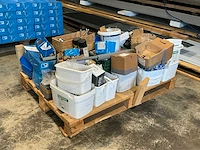 Pallet divers bevestigingsmateriaal