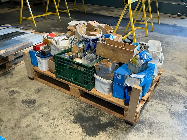 Pallet divers bevestigingsmateriaal - afbeelding 3 van  14