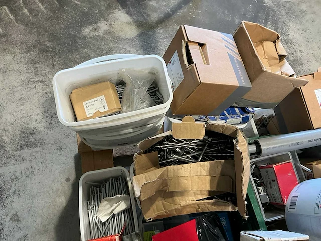 Pallet divers bevestigingsmateriaal - afbeelding 12 van  14