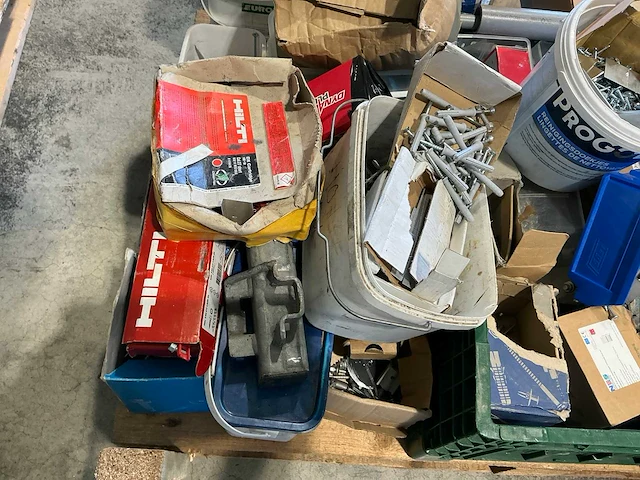 Pallet divers bevestigingsmateriaal - afbeelding 13 van  14