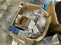 Pallet divers bevestigingsmateriaal - afbeelding 5 van  15