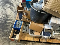 Pallet divers bevestigingsmateriaal - afbeelding 10 van  15