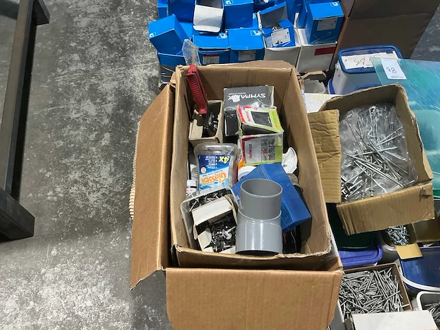 Pallet divers bevestigingsmateriaal - afbeelding 9 van  9