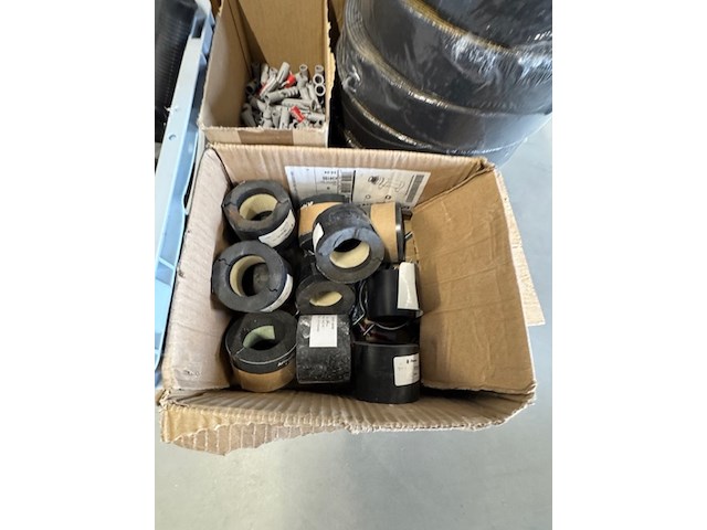 Pallet divers installatiemateriaal - afbeelding 6 van  10