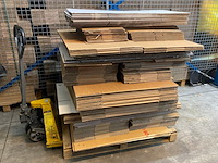 Pallet diverse afmetingen verzenddozen - afbeelding 1 van  4