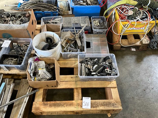 Pallet diverse boot-onderdelen - afbeelding 1 van  12