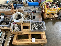 Pallet diverse boot-onderdelen - afbeelding 1 van  12