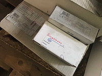 Pallet diverse bouwmaterialen - afbeelding 2 van  3