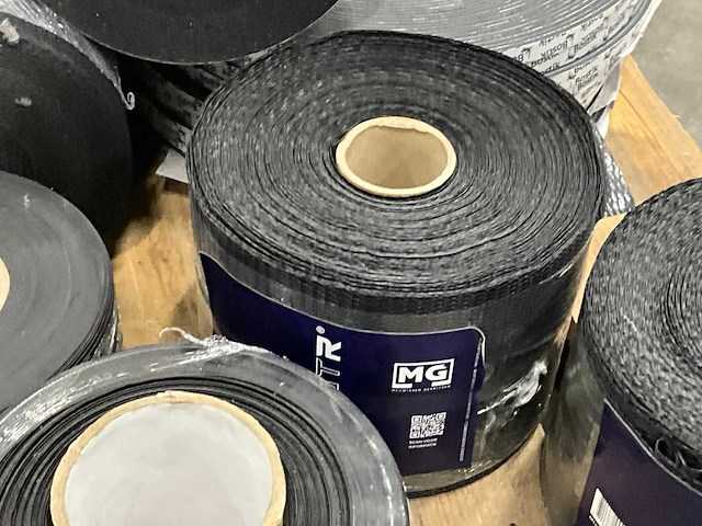 Pallet diverse dakmaterialen - afbeelding 7 van  17