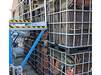 Pallet diverse dakpannen (11x) - afbeelding 1 van  3