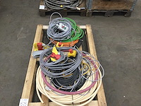 Pallet diverse electrakabel en slangen - afbeelding 3 van  6