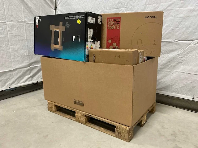 Pallet diverse pc schermen / monitors (10x) - afbeelding 1 van  7