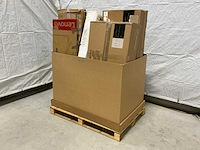 Pallet diverse pc schermen / monitors (13x) - afbeelding 1 van  3