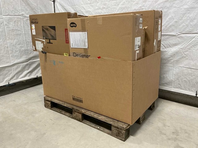 Pallet diverse pc schermen / monitors (15x) - afbeelding 1 van  8
