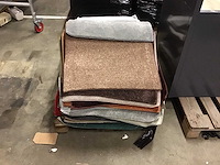 Pallet diverse stalen vloerkleed - afbeelding 3 van  5