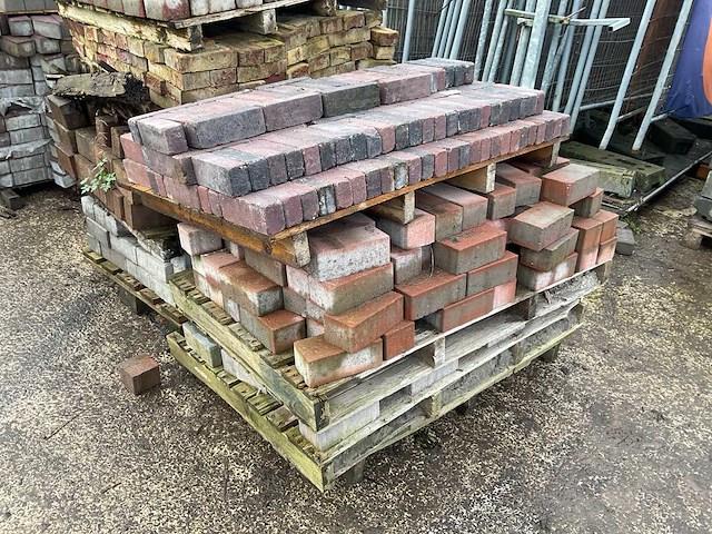 Pallet diverse stenen (10x) - afbeelding 2 van  7