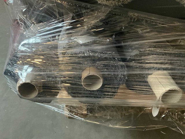 Pallet diverse textielrollen - afbeelding 13 van  13