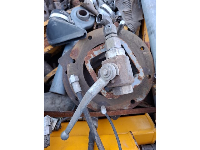 Pallet diverse toebehoren - afbeelding 2 van  11