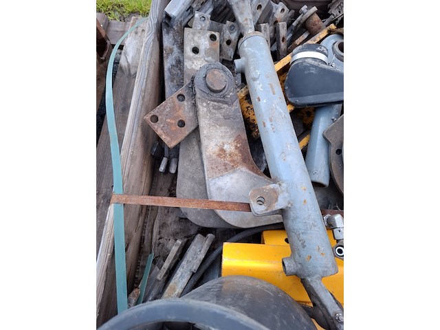 Pallet diverse toebehoren - afbeelding 3 van  11