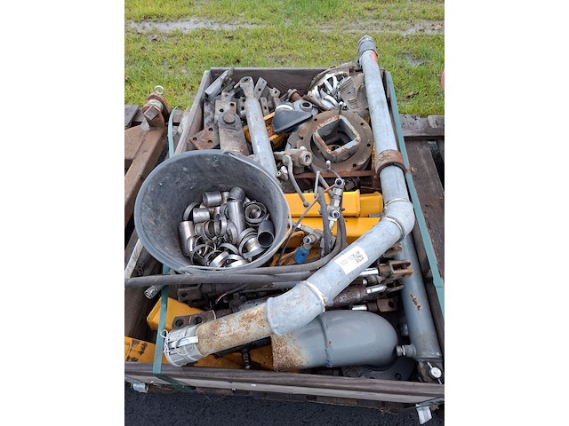 Pallet diverse toebehoren - afbeelding 8 van  11