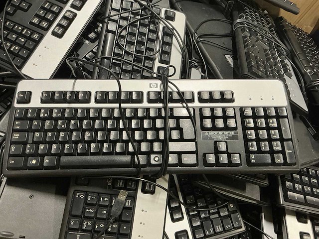 Pallet diverse toetsenborden - afbeelding 3 van  6