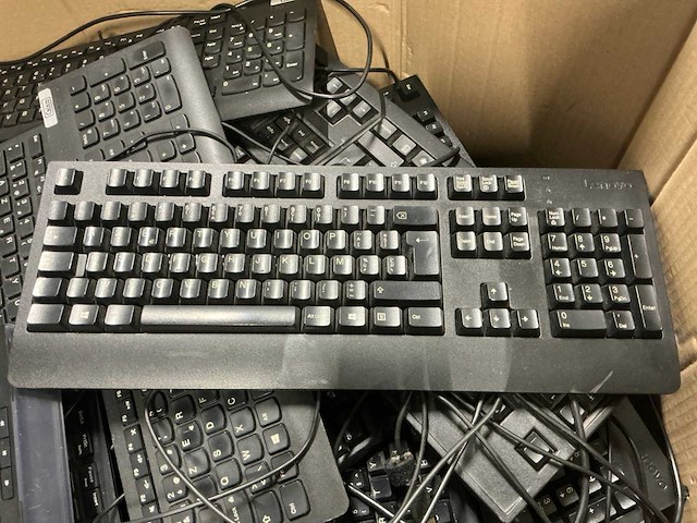 Pallet diverse toetsenborden - afbeelding 2 van  7