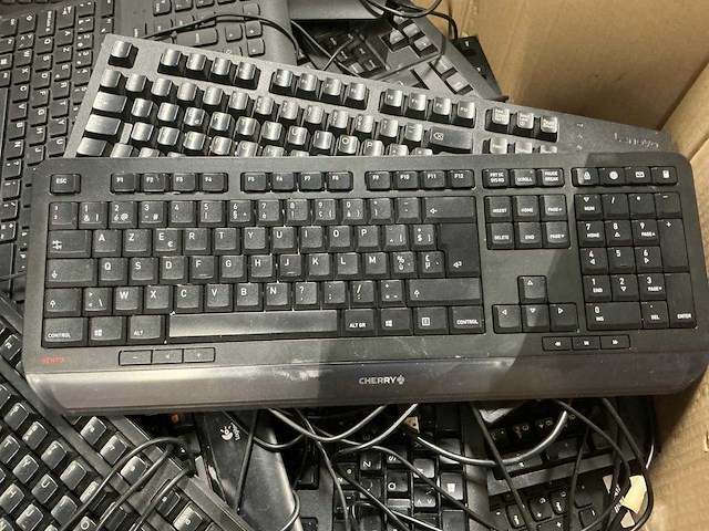 Pallet diverse toetsenborden - afbeelding 3 van  7