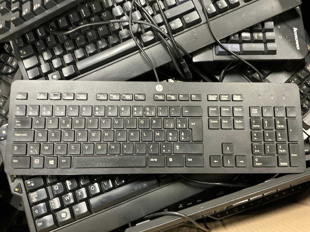 Pallet diverse toetsenborden - afbeelding 5 van  8