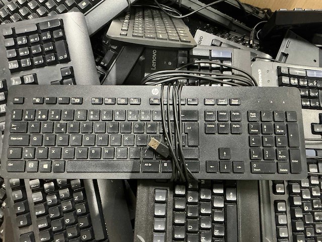 Pallet diverse toetsenborden - afbeelding 4 van  6