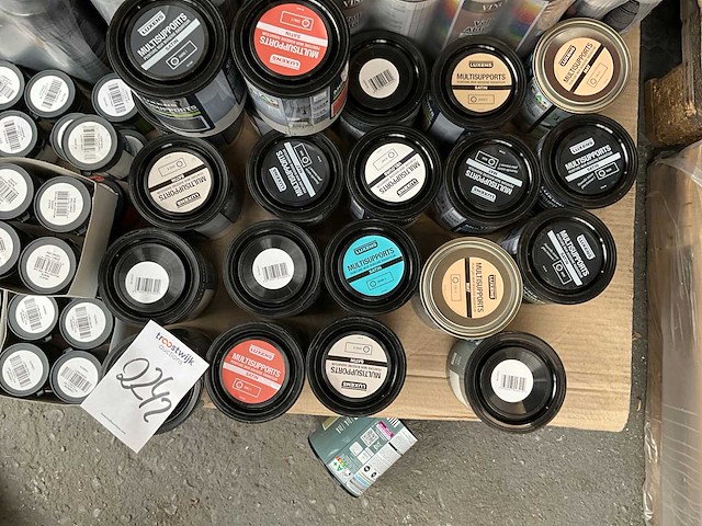 Pallet diverse verf - afbeelding 11 van  11