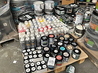 Pallet diverse verf - afbeelding 1 van  11