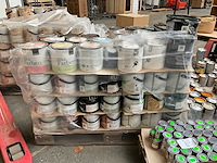 Pallet diverse verf - afbeelding 8 van  8