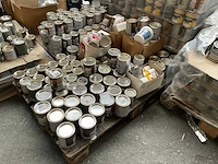 Pallet diverse verf