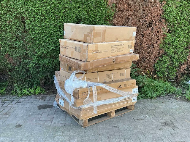 Pallet | diverse - afbeelding 1 van  20