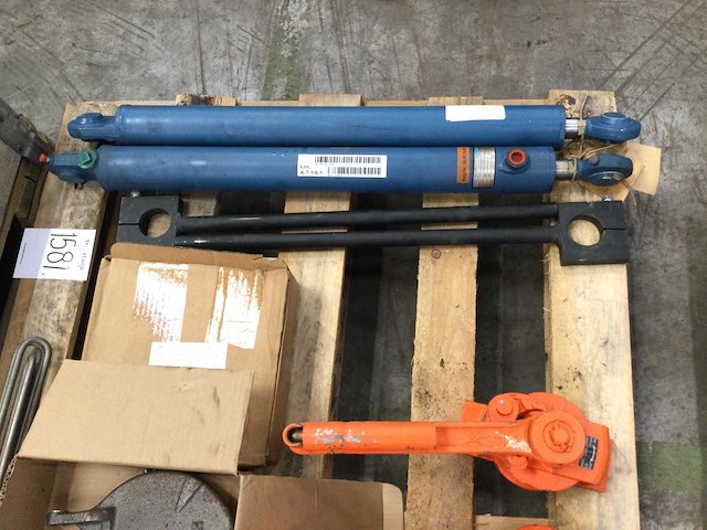 Pallet diversen industriële onderdelen (2x) - afbeelding 15 van  16